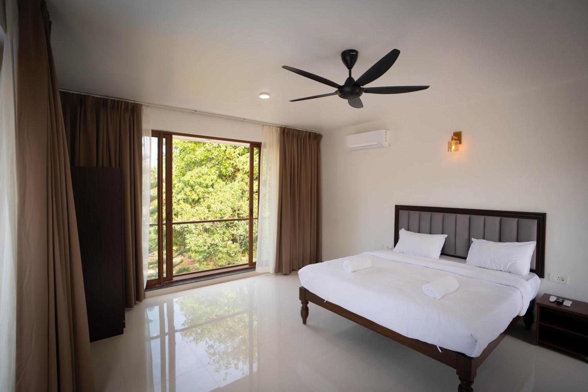 Mistral By The Sea Aparthotel Benaulim Room photo