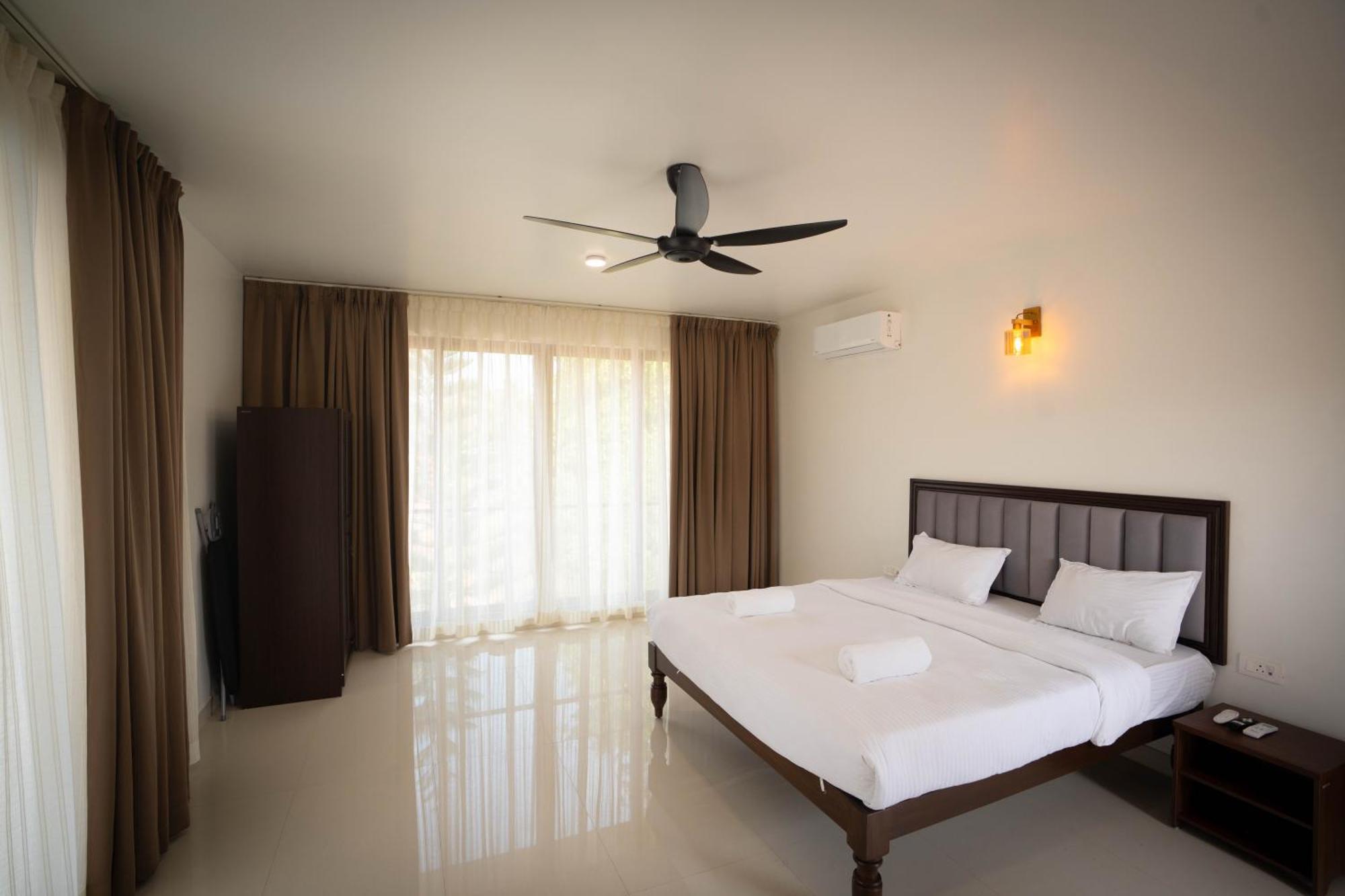 Mistral By The Sea Aparthotel Benaulim Room photo