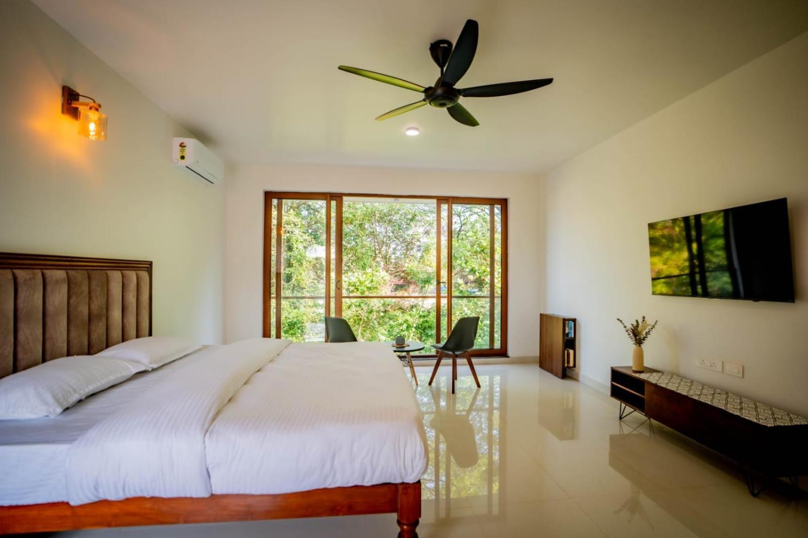 Mistral By The Sea Aparthotel Benaulim Room photo