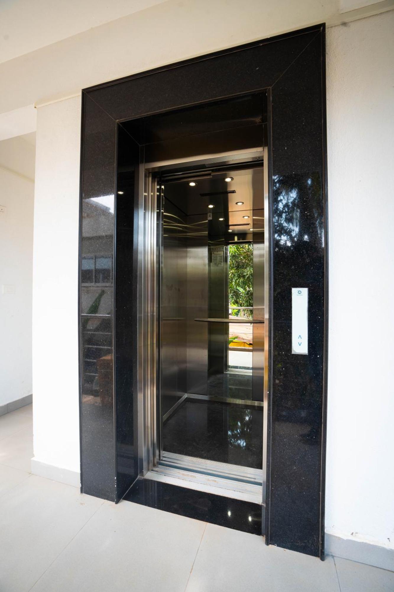 Mistral By The Sea Aparthotel Benaulim Exterior photo